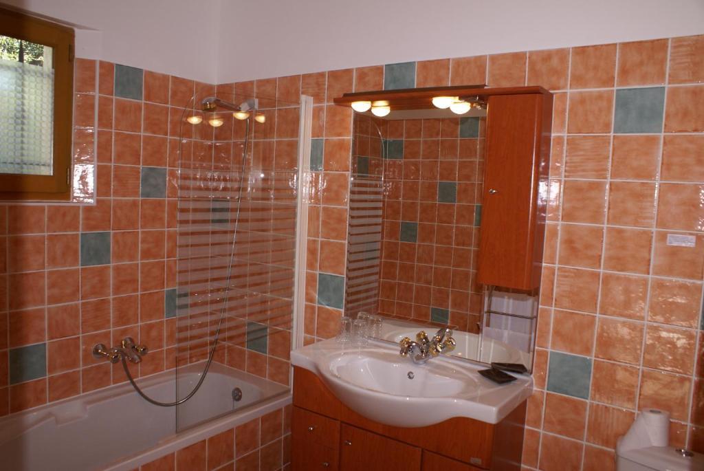 Jardins D'Antalya Bed and Breakfast Grimaud Kamer foto